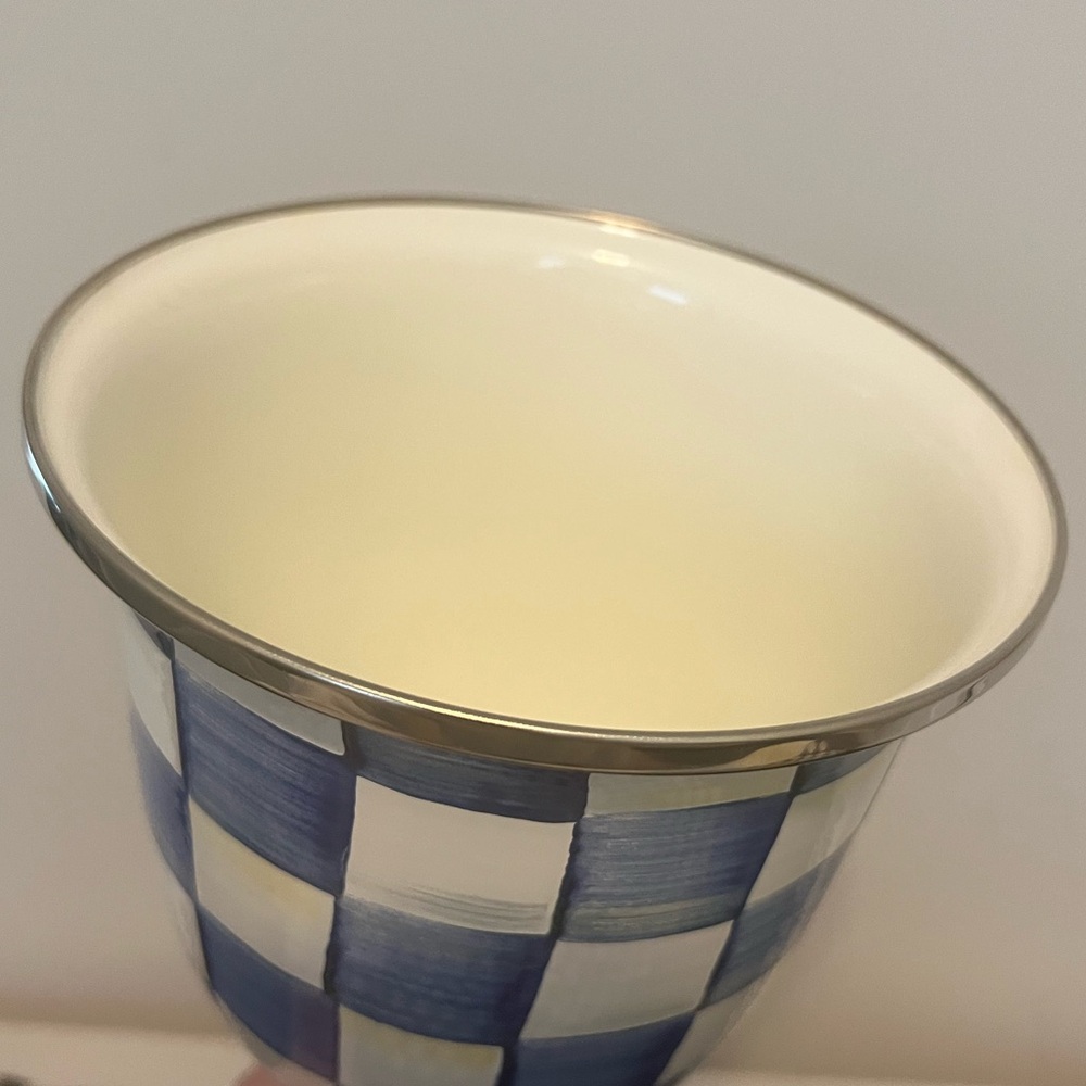 Mackenzie-Childs Royal Check Enamel Pedestal Vase.  New! 💙🤍 RETIRED! - Picture 5 of 9